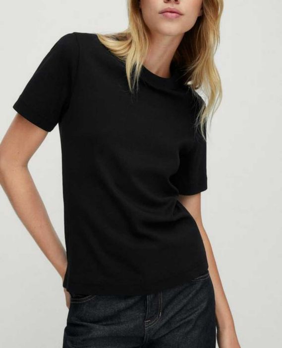 Женская футболка massimo dutti
