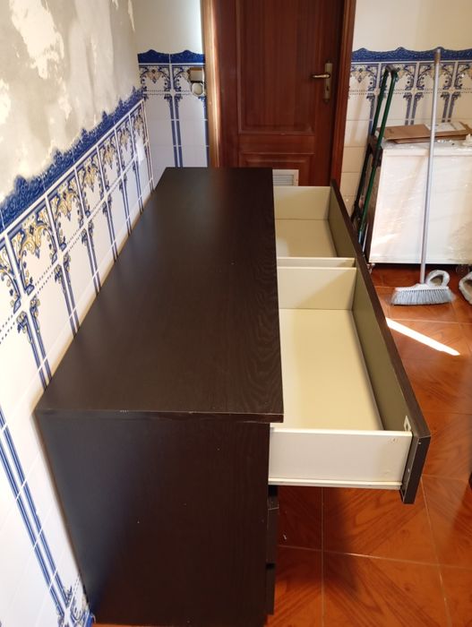 Cómoda 6 gavetas preta