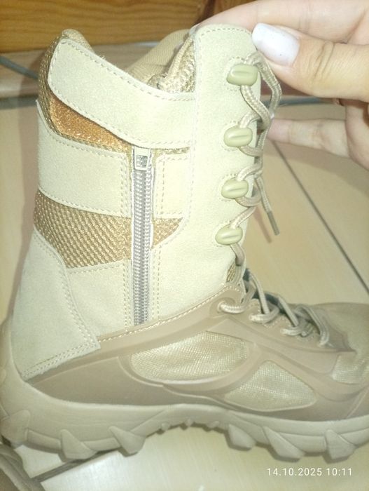 Демі ботінки,Берці