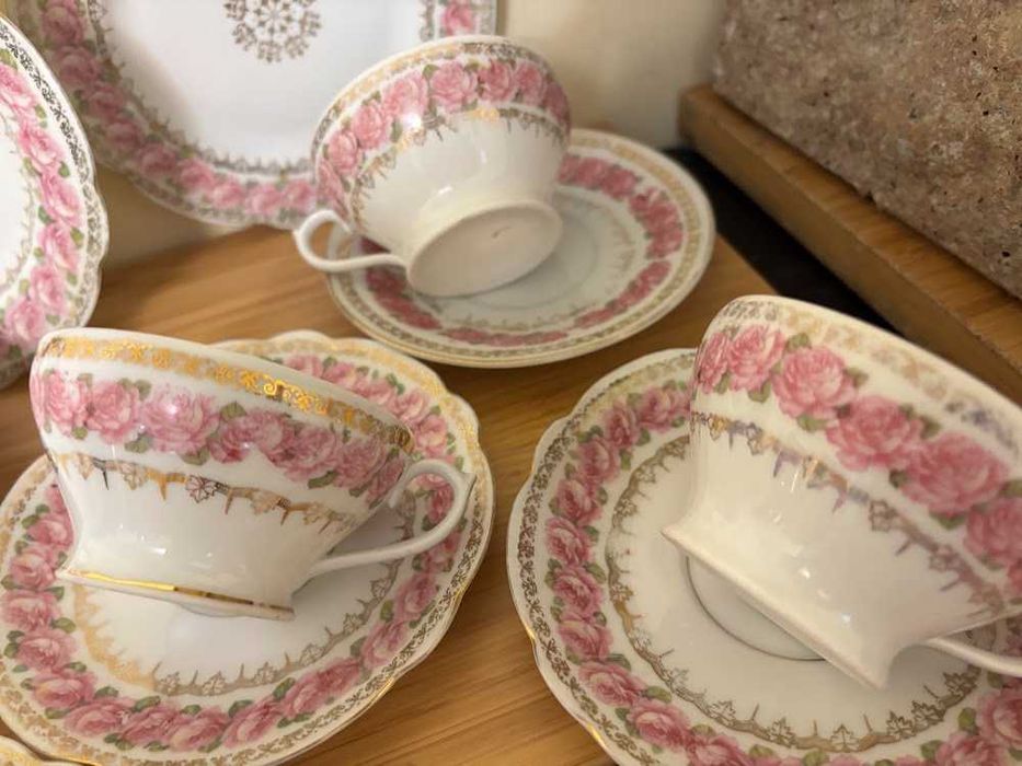Serwis porcelanowy MZ Altrohlau Czechoslovakia – róże i złocenia