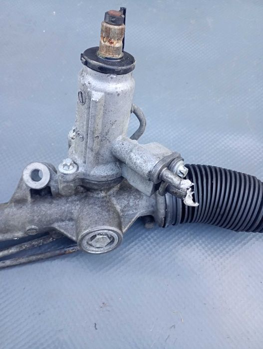 Рульова рейка Mercedes W204 (07-14), Mercedes W212 (09-16), рулевая