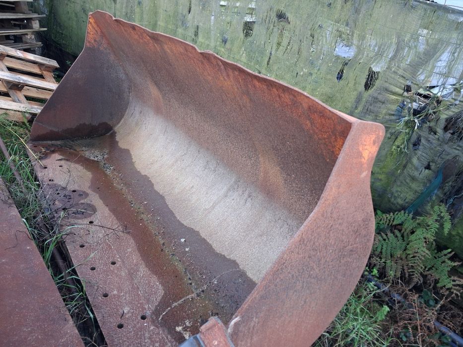 vendo balde em bom estado