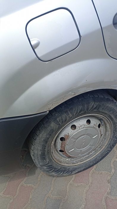 Автомобіль Дачія