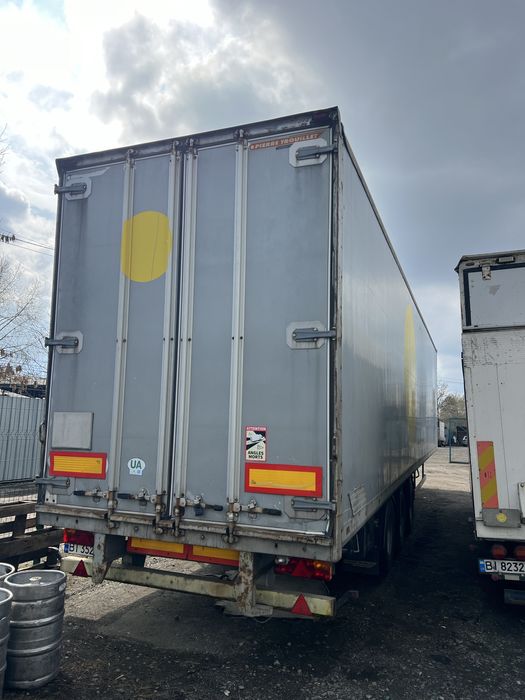 Напівпричіп Trouillet MEGA