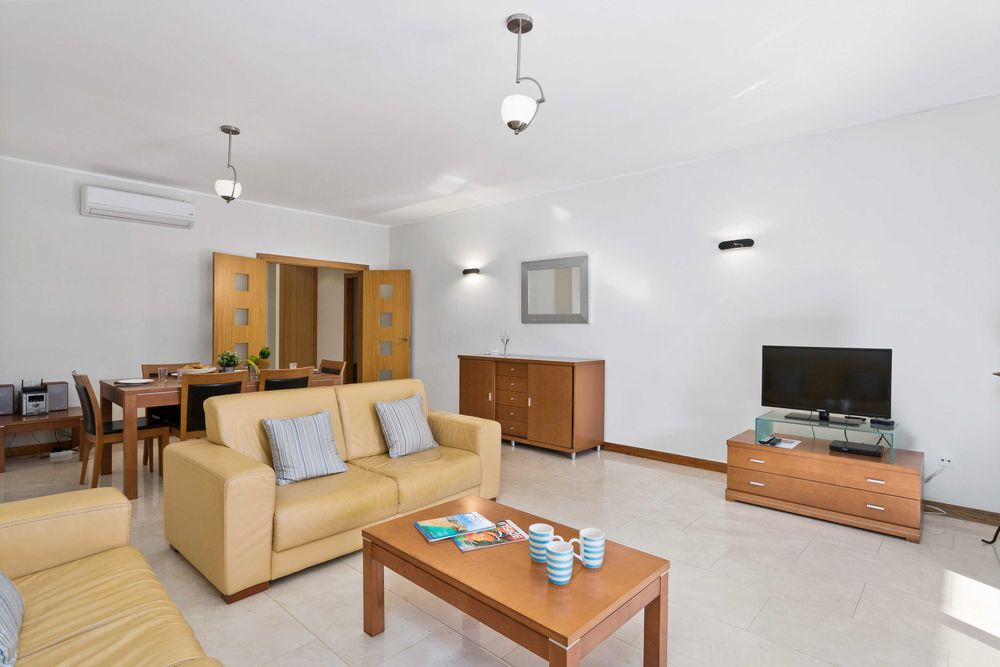 Apartamento Majoka - T2 - Arrendamento para férias