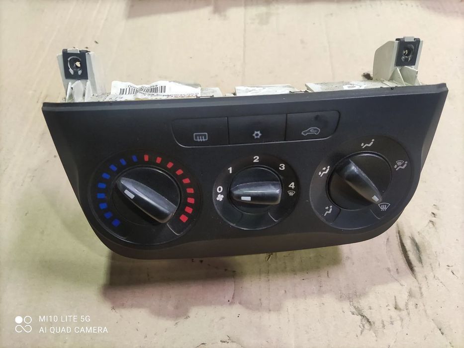 Comandos sofagens/ AC - Fiat Grand Punto ( 2010 )
