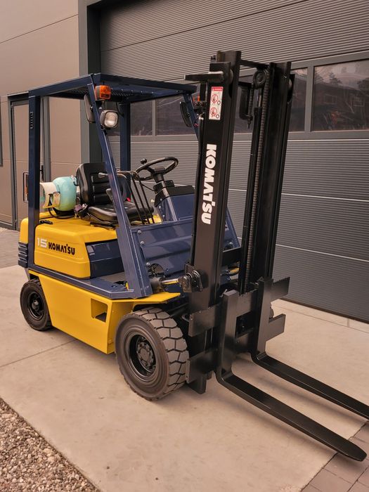 Sprzedam wózek widłowy KOMATSU