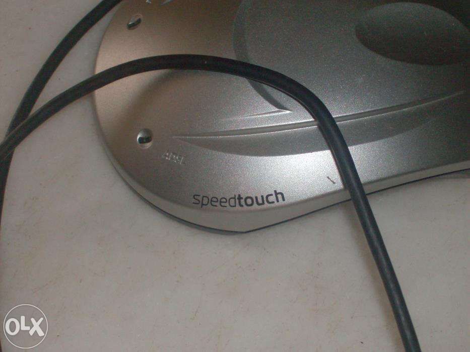 2 Thomson Modems Operational64343246459266124