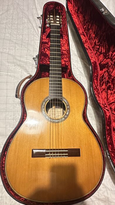 Guitarra Clássica de Luthier - Luís Filipe Roxo (Coimbra, 1997) + Estojo Rígido