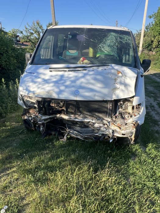 Бус Mercedes Vito 2000
