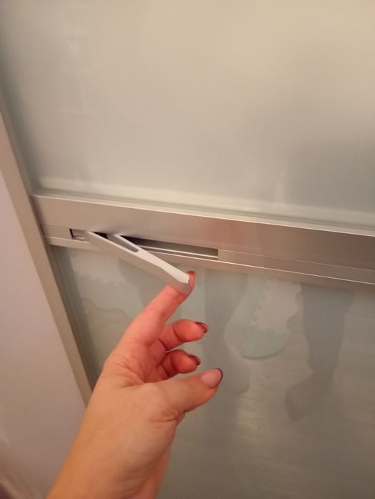 Drzwi przesówane 80 cm Komandor nowe rolki ( wózki )