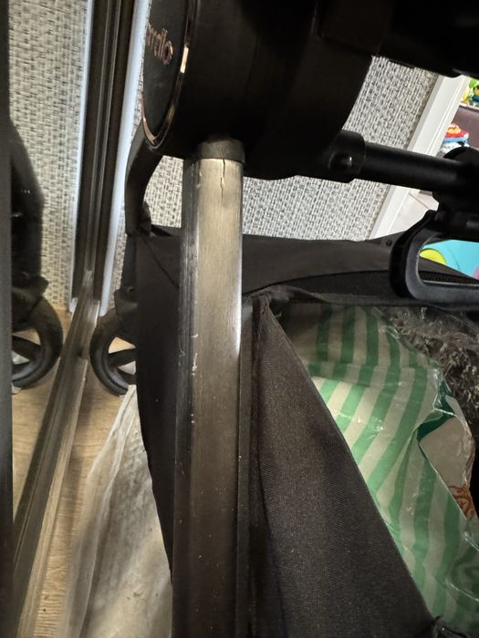 Візочок Carello Ultra 2023