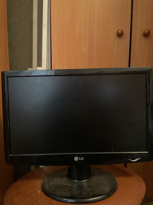 Монітор 18.5" Lg W1943SE-PF