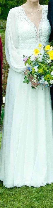 Piękna Suknia Ślubna roz. 38