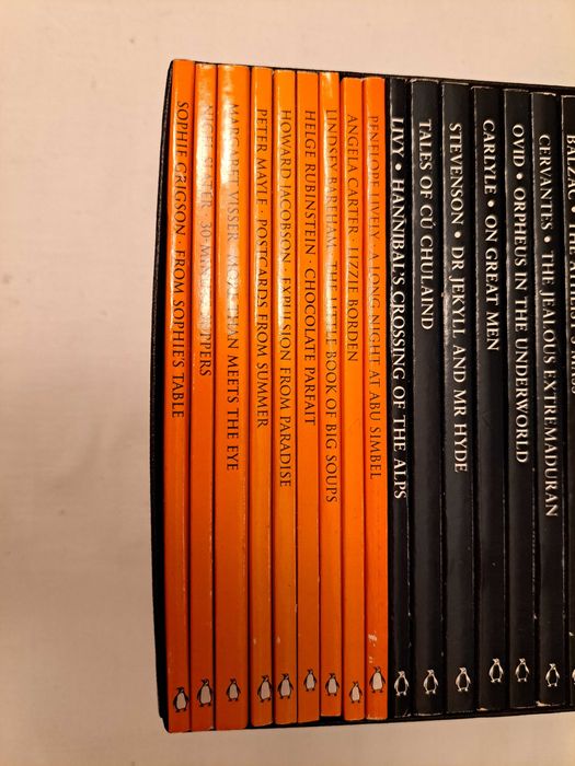 60 livrinhos em ingles coleção Pinguim