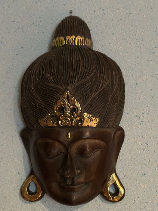 Maska „złotego” Buddy