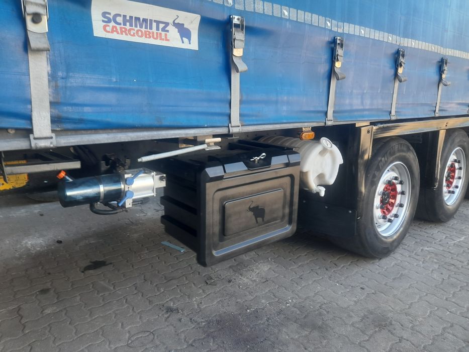 Semi-reboque Schmitz