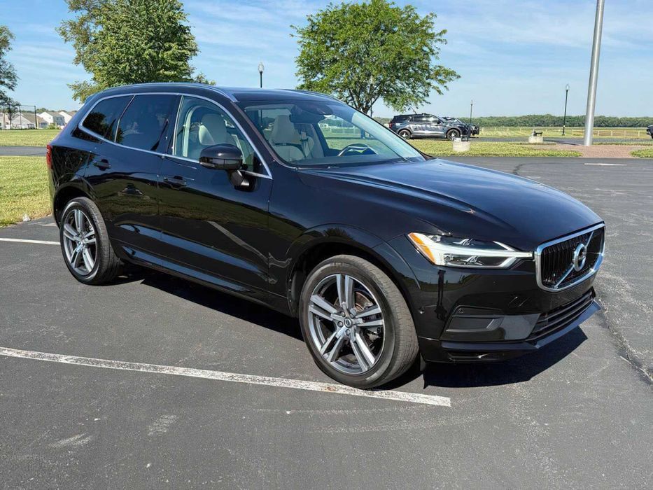 Volvo XC60 T5 Momentum      2018