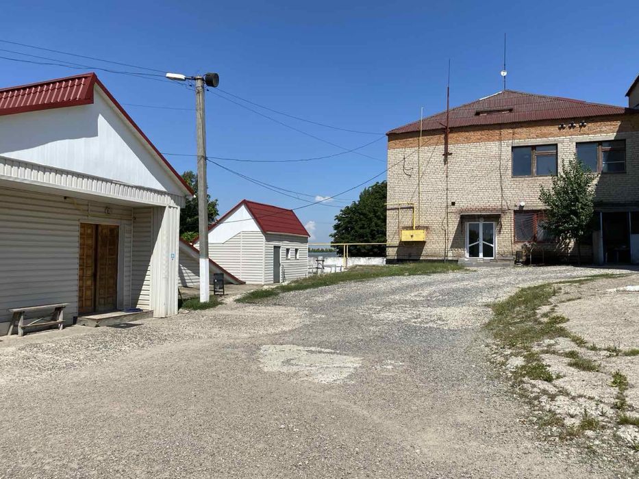 Продається промислова база