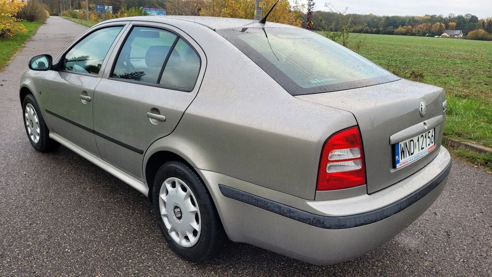 Skoda Octavia Salonowy z LPG