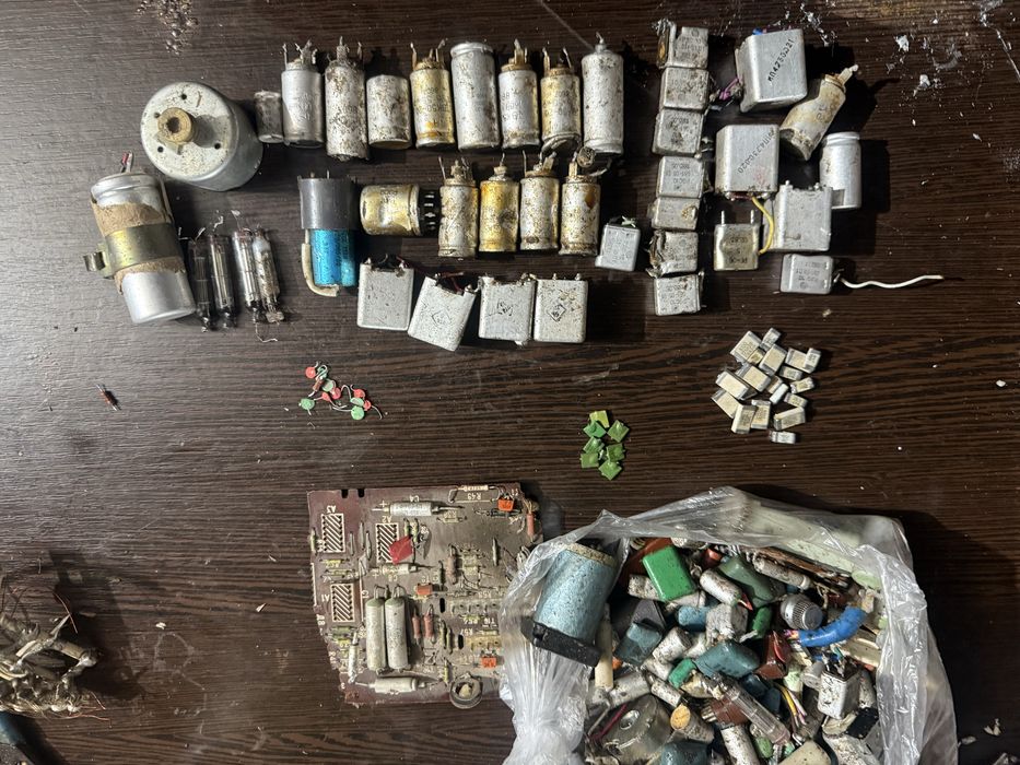 Радиодетали ссср КМ конденсаторы и прочее