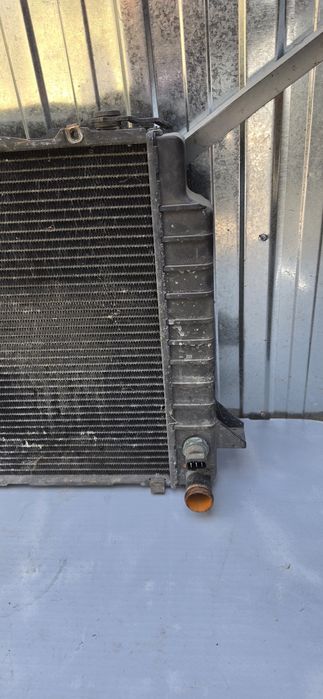 Chłodnica Wody Audi 80 B4 2.8 V6