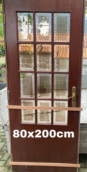 Portas de interior em mogno em bom estado