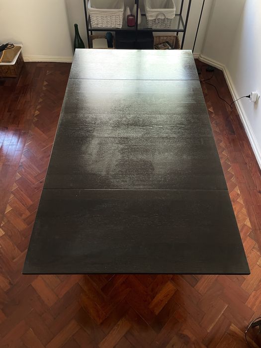 Bjursta mesa extensível