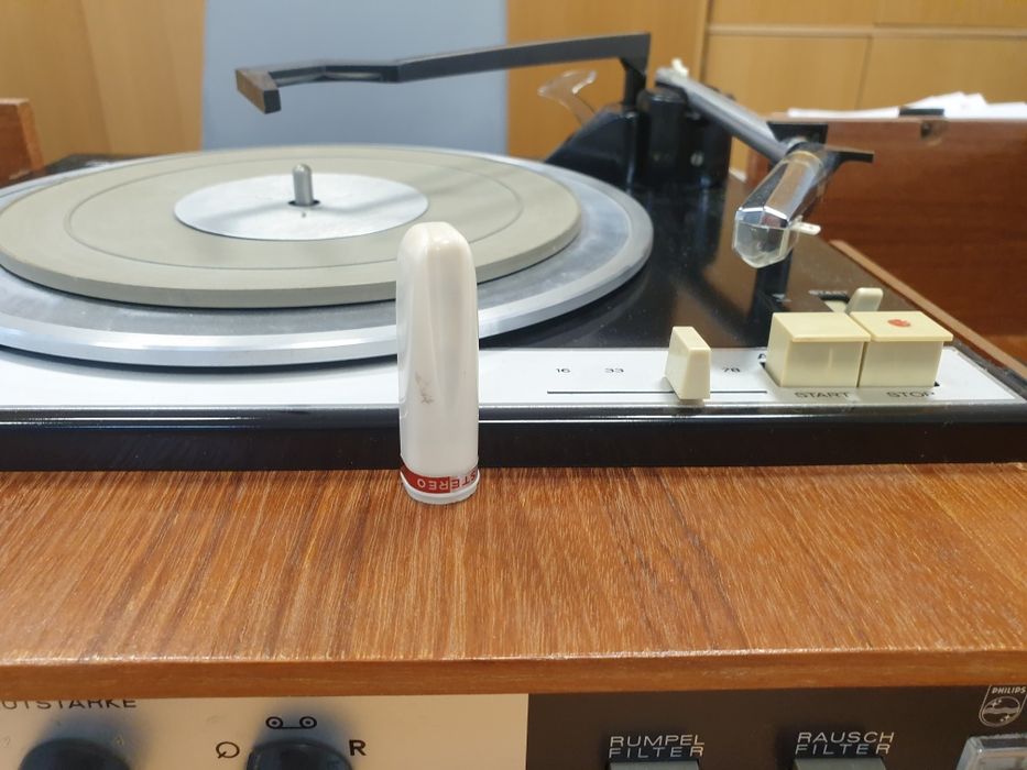 Przenośny gramofon Philips 22 GF 245 zmieniarka płyt - vintage