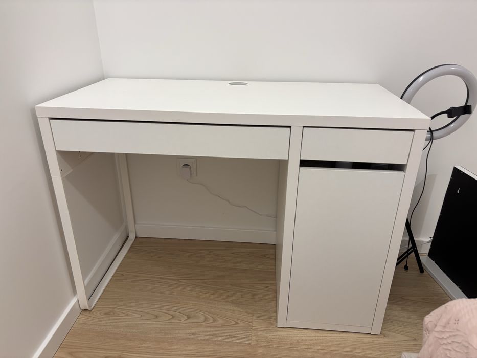 Secretária Ikea