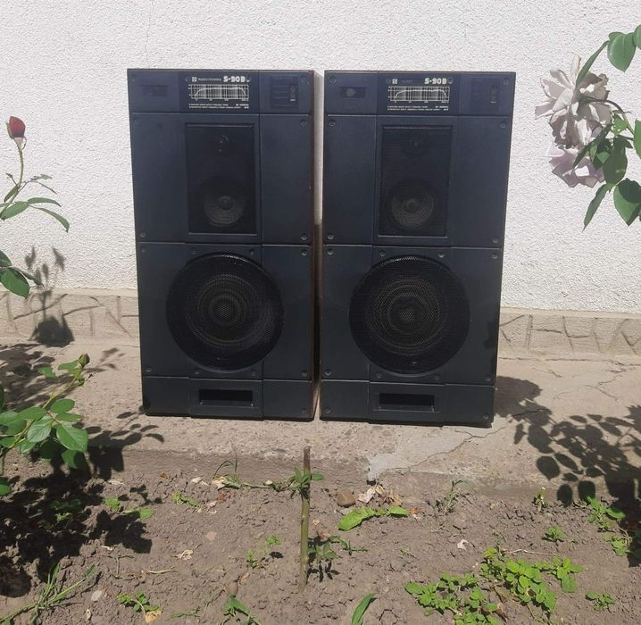 Продам.S 90 8 ОМ У Гарному стані.