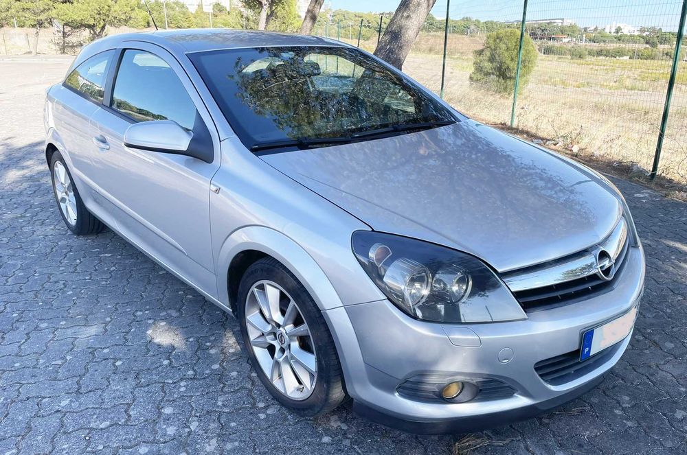 Opel Astra GTC