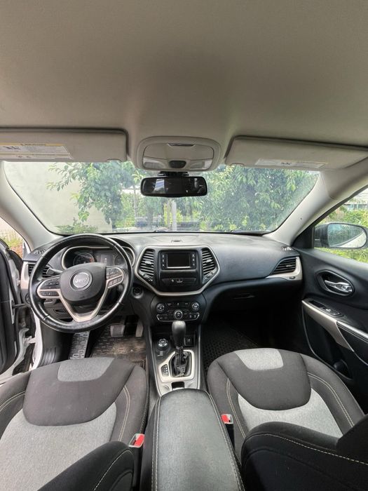 Jeep cherokee 2017
