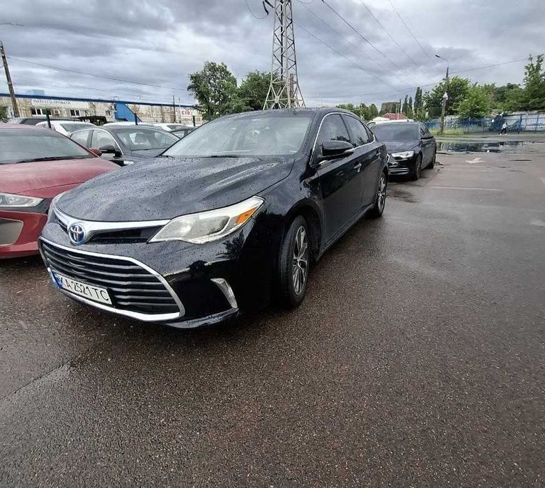 Аренда авто -Toyota Avalon 2016 г. Киев
