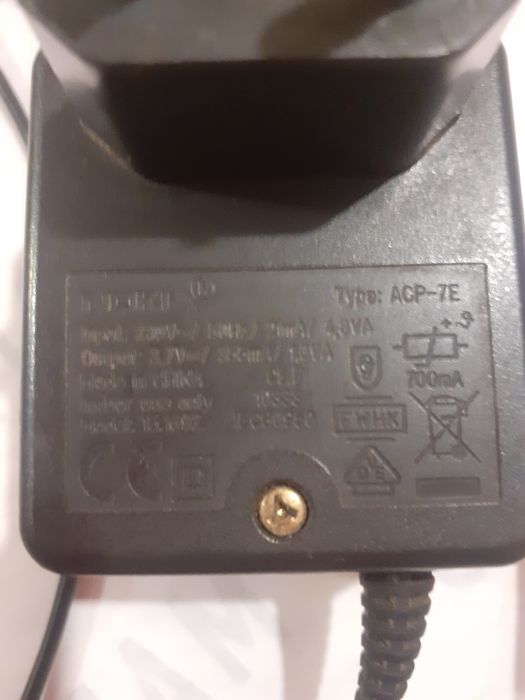 Продам зарядку для Нокиа 3310
