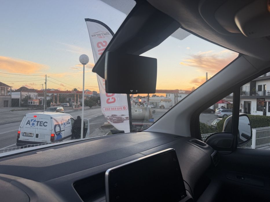 Citroen Berlingo 1.5 HDI 2022 NACIONAL TOPO GAMA Cammes 8 mm