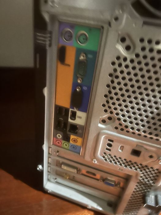 Computadores antigos a funcionar