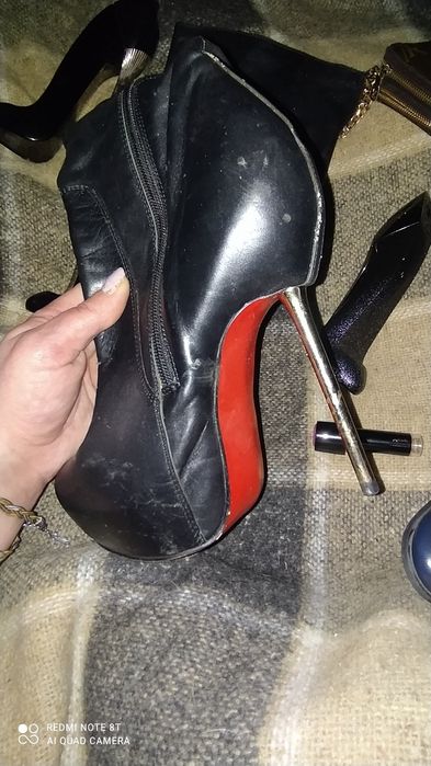 Бодфорды кожа 36размер на молнии на застежке красивая цепочка.