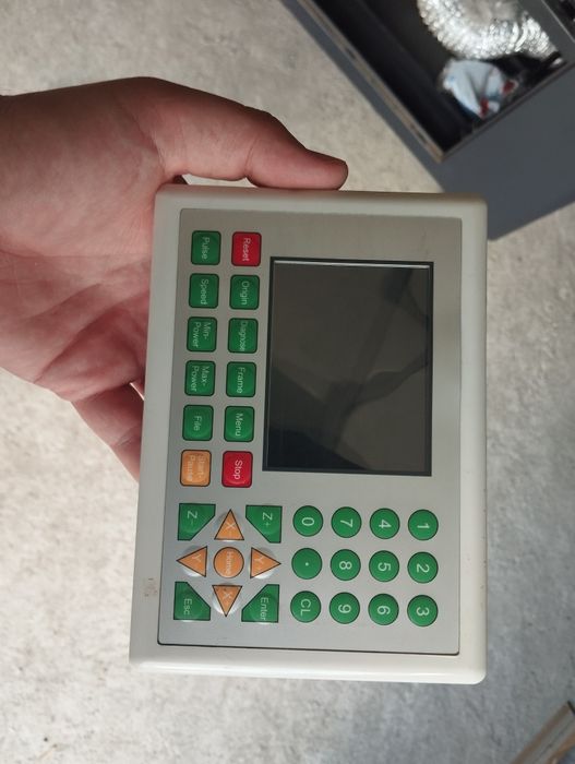 Kontroler lasera CO2 ruida