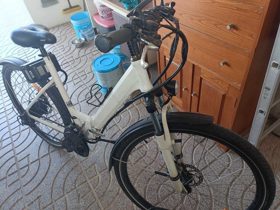 Bicicleta elétrica