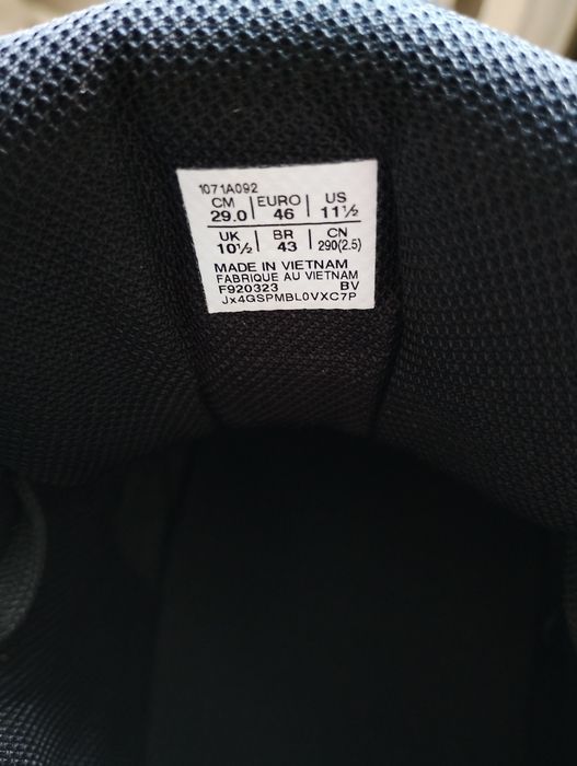 Asics Beyond na halę