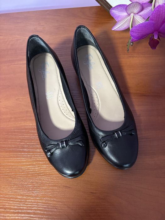 Жіночі шкіряні балетки Footglove, 38 розмір