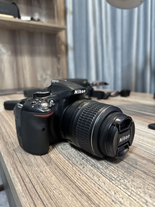 Nikon d5200 + 18-55 kit