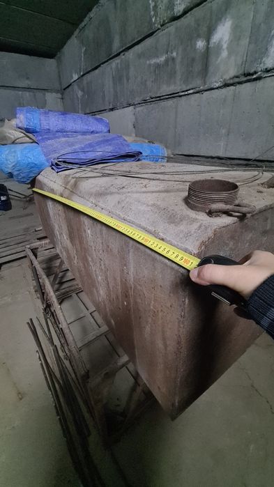 Продам бак, ємність металевий