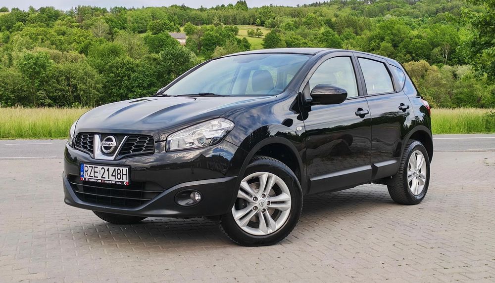 Nissan Qashqai 1.6 Benzyna 117KM / Manual / Kamera / Navi / Serwis / Zobacz!