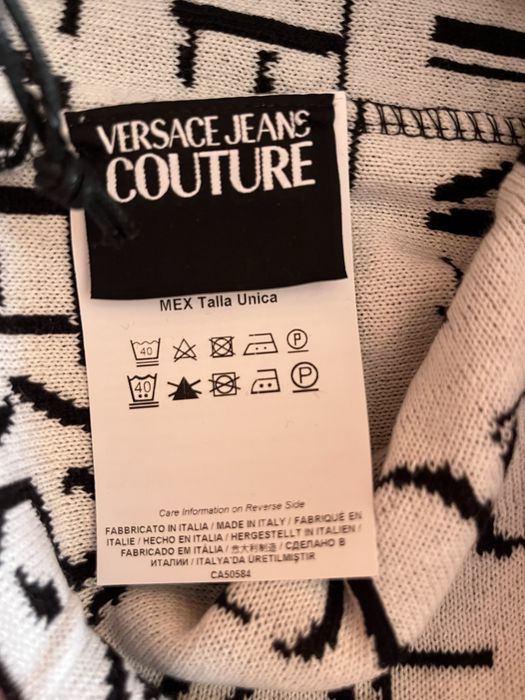 Wyprzedaż czapka męska Versace Jeans Couture.
