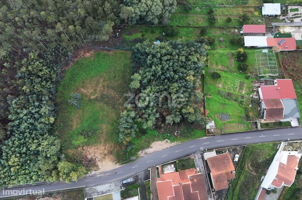 Terreno Urbano com possibilidade de construção em S. Martinho do Bi...