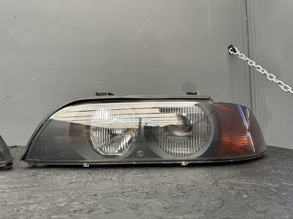 Фари БМВ Е39. Hella. Bi-led