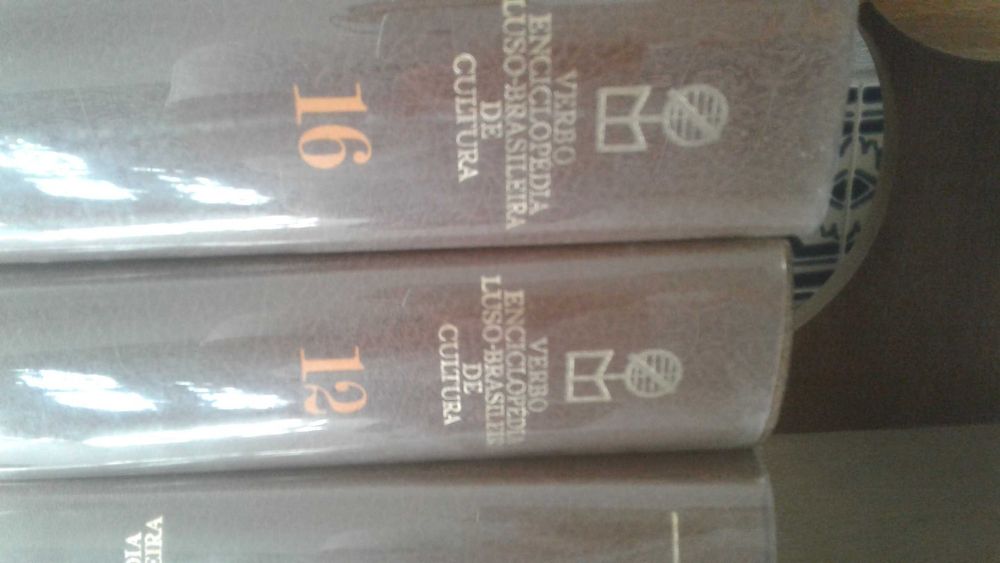 Enciclopédia Luso - Brasileira da  Verbo 23 volumes completa