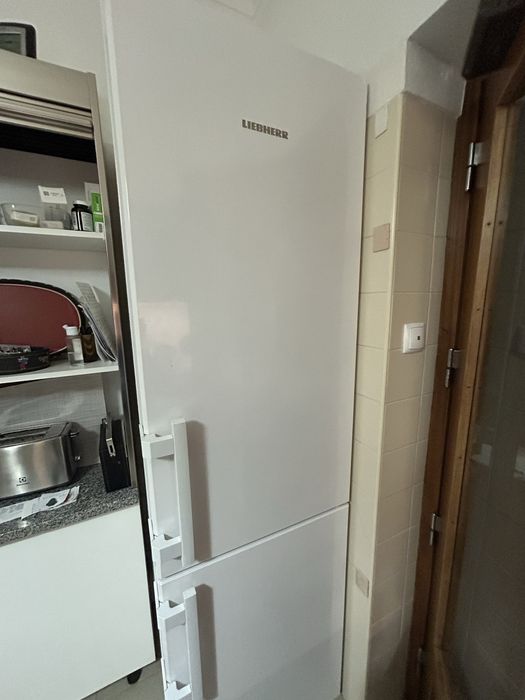 Frigorifico combinado em bom estado